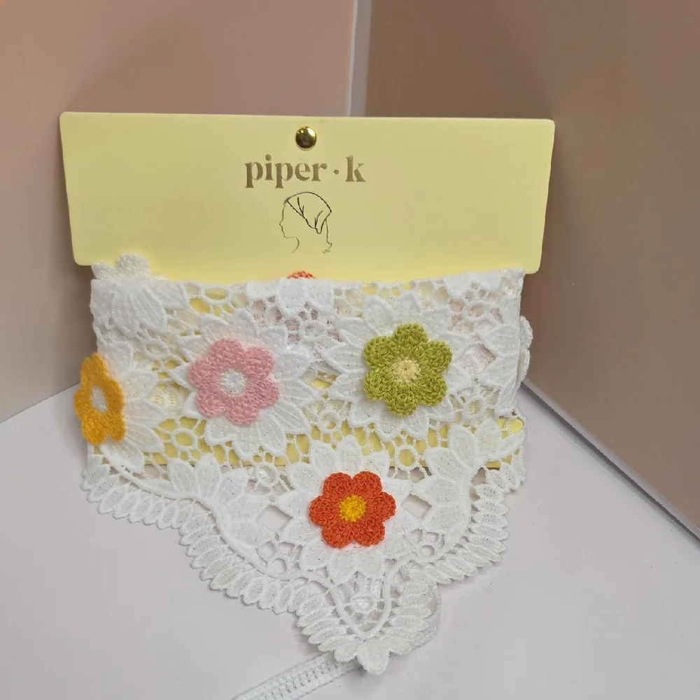🤍▪️Piper K ▪️White Lace Floral Head Scarf with Multicolor Flower Appliqués